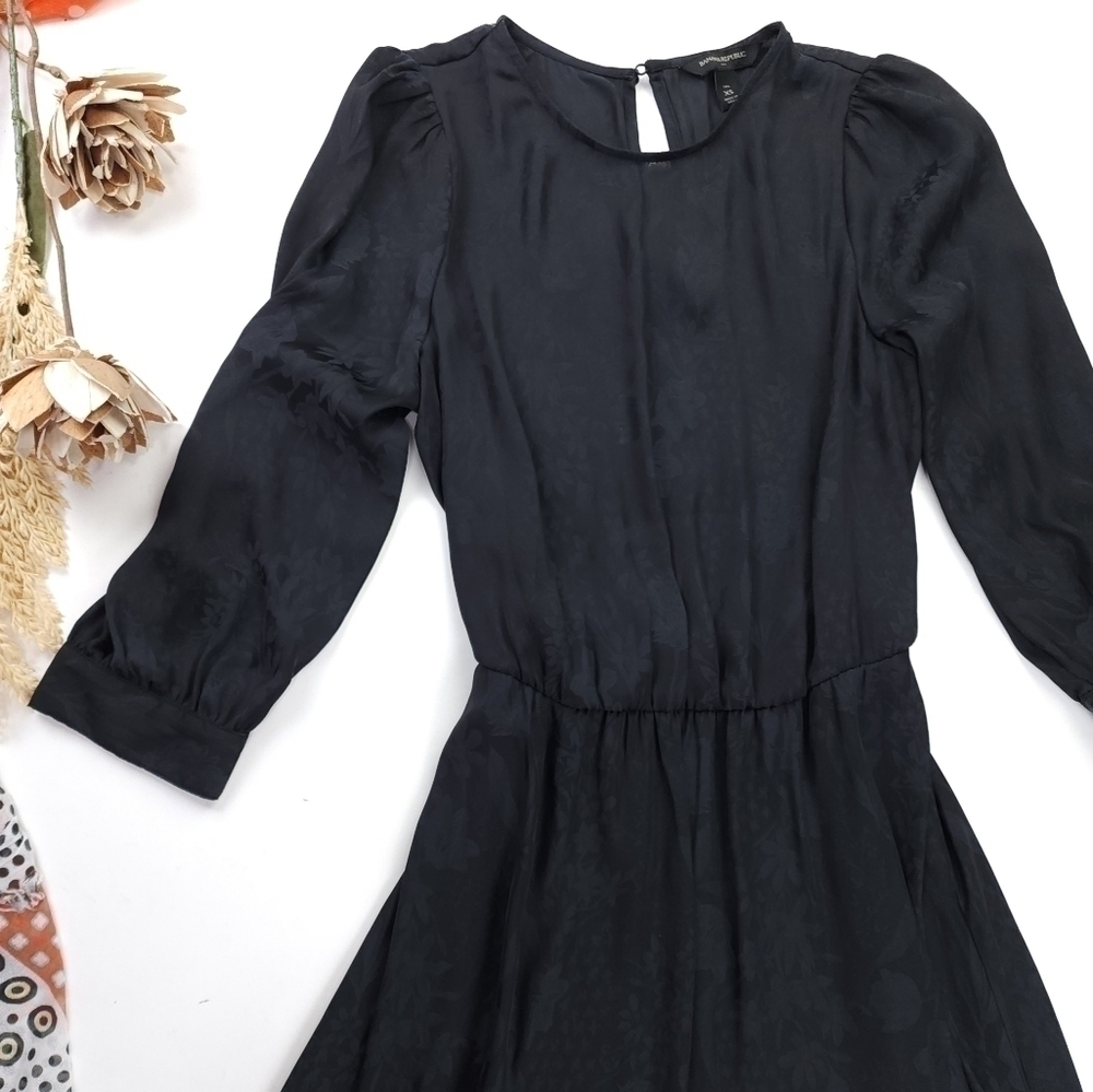 Banana Republic Black Floral Motif Maxi Dress Sz XS - Picture 2 of 12